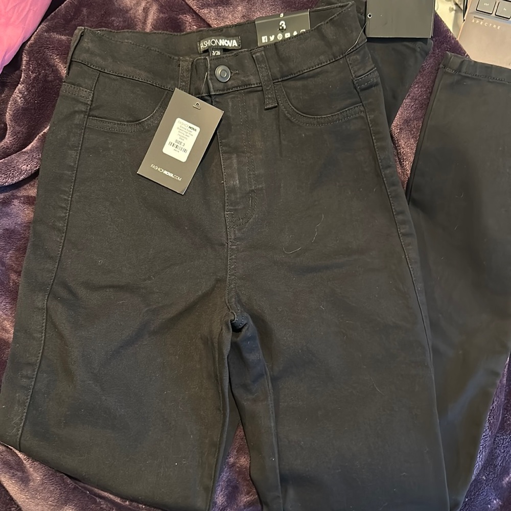 Fashion Nova black high rise skinny jeans